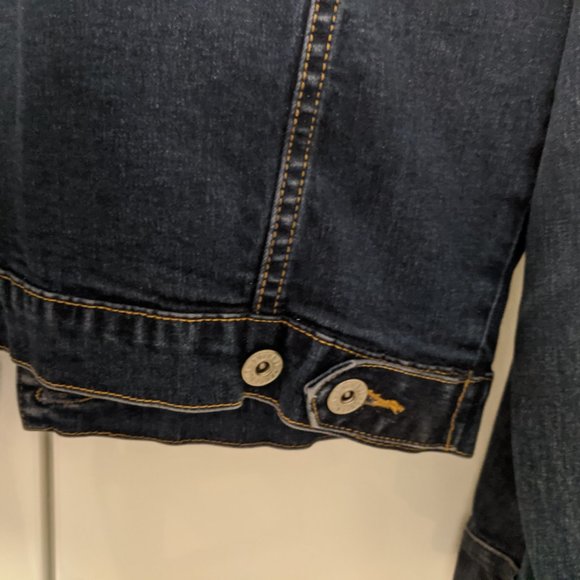 Buffalo 90s Shrunken Denim Jacket - Picture 6 of 12